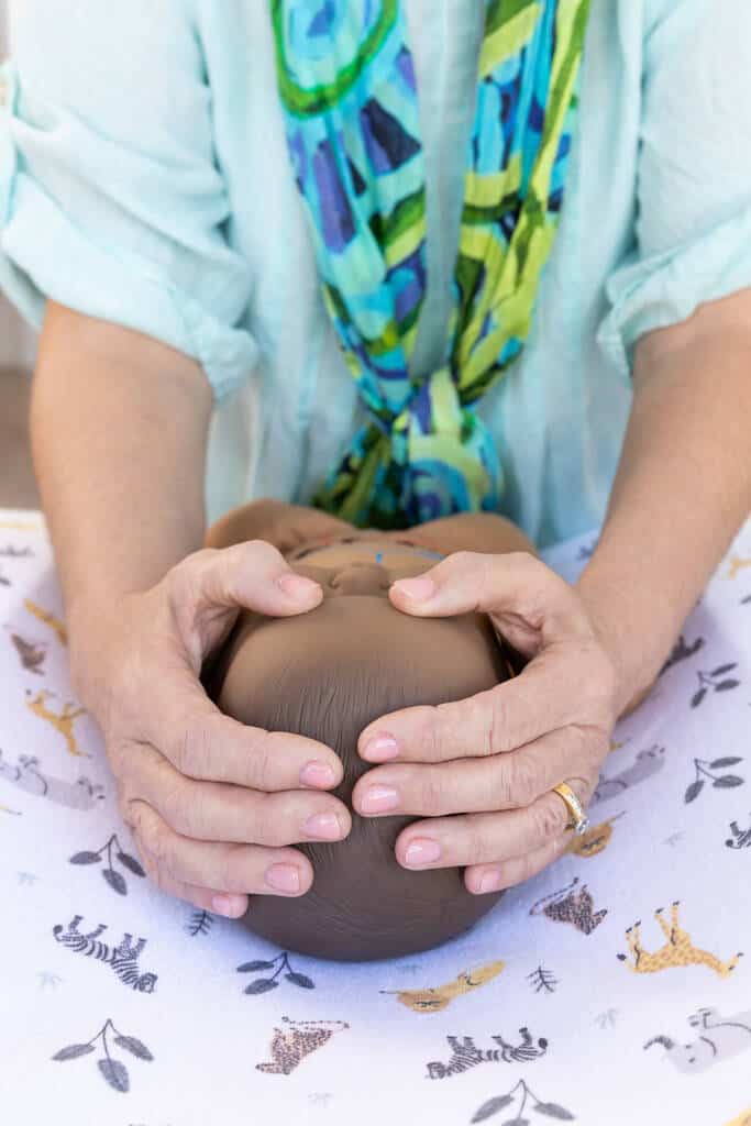 baby-massage-caregivers